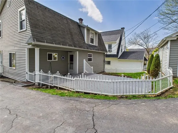 $219,900 | 2 Abbott Road, Bradford, PA 16701