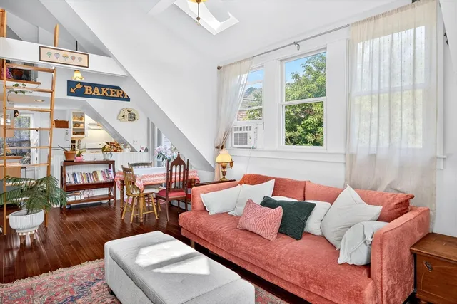 $425,000 | 4 South Highland Road, Unit C, Truro, MA 02666