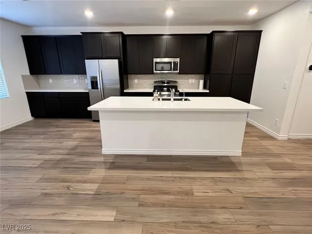 $1,800 | 1072 Gabriela Ridge Lane, Henderson, NV 89002