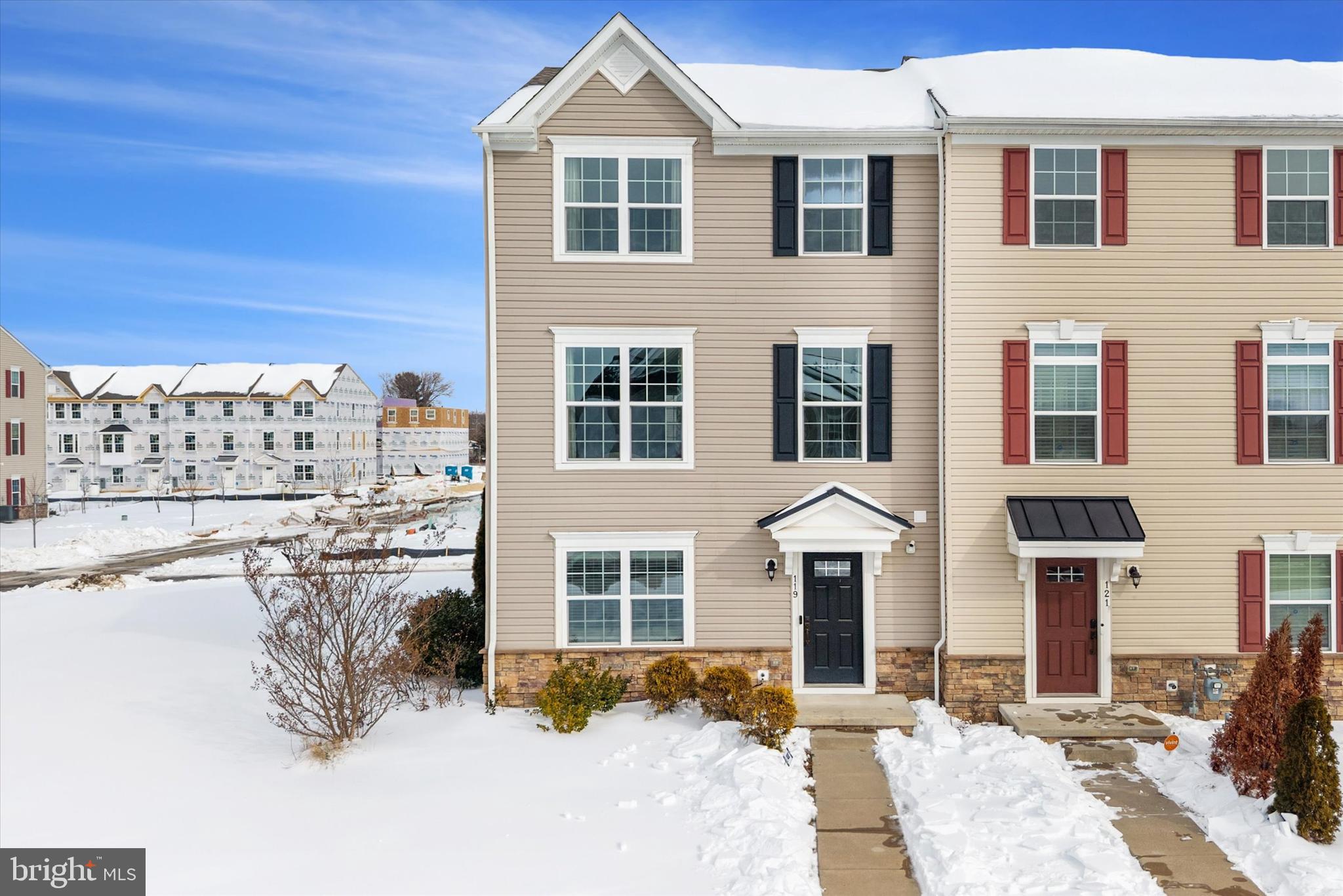 119 Felix Drive Newark, DE 19713 - Photo 2 of 26