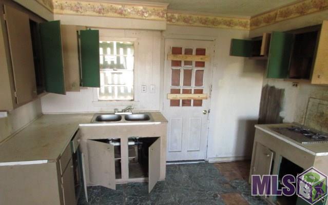 159-161 Milli Street Raceland, LA 70394 - Photo 11 of 13 KITCHEN-159