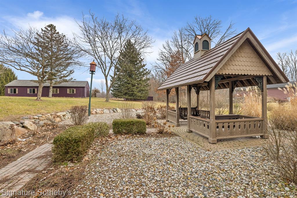 2095 North Rochester Road Oakland, MI 48363 - Photo 28 of 43 Gallery Image 28