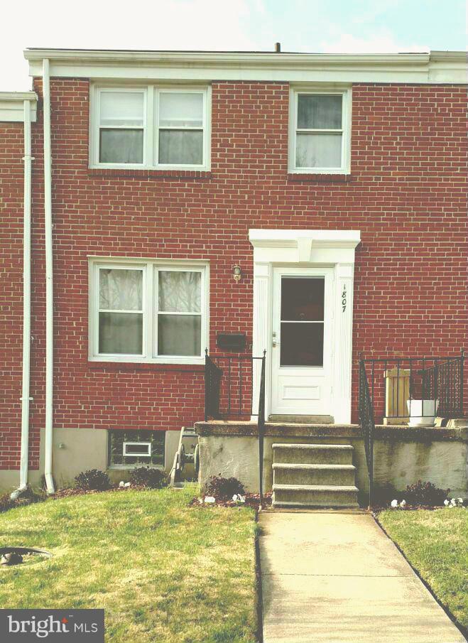 1807 Trenleigh Road Baltimore, MD 21234 - Photo 28 of 29 Front Porch