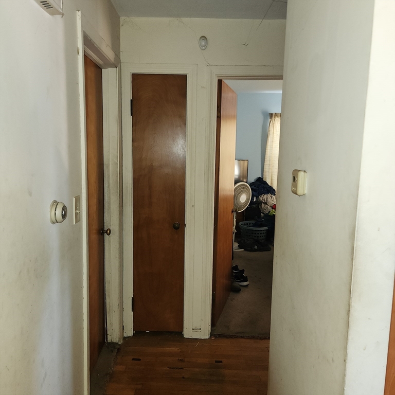 514 Dewey Street West Springfield, MA 01089 - Photo 11 of 42