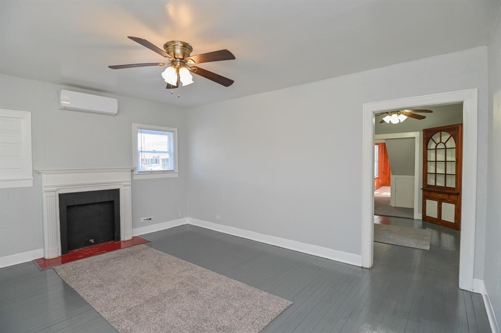6401 Stratton Street Houston, TX 77023 - Photo 5 of 28