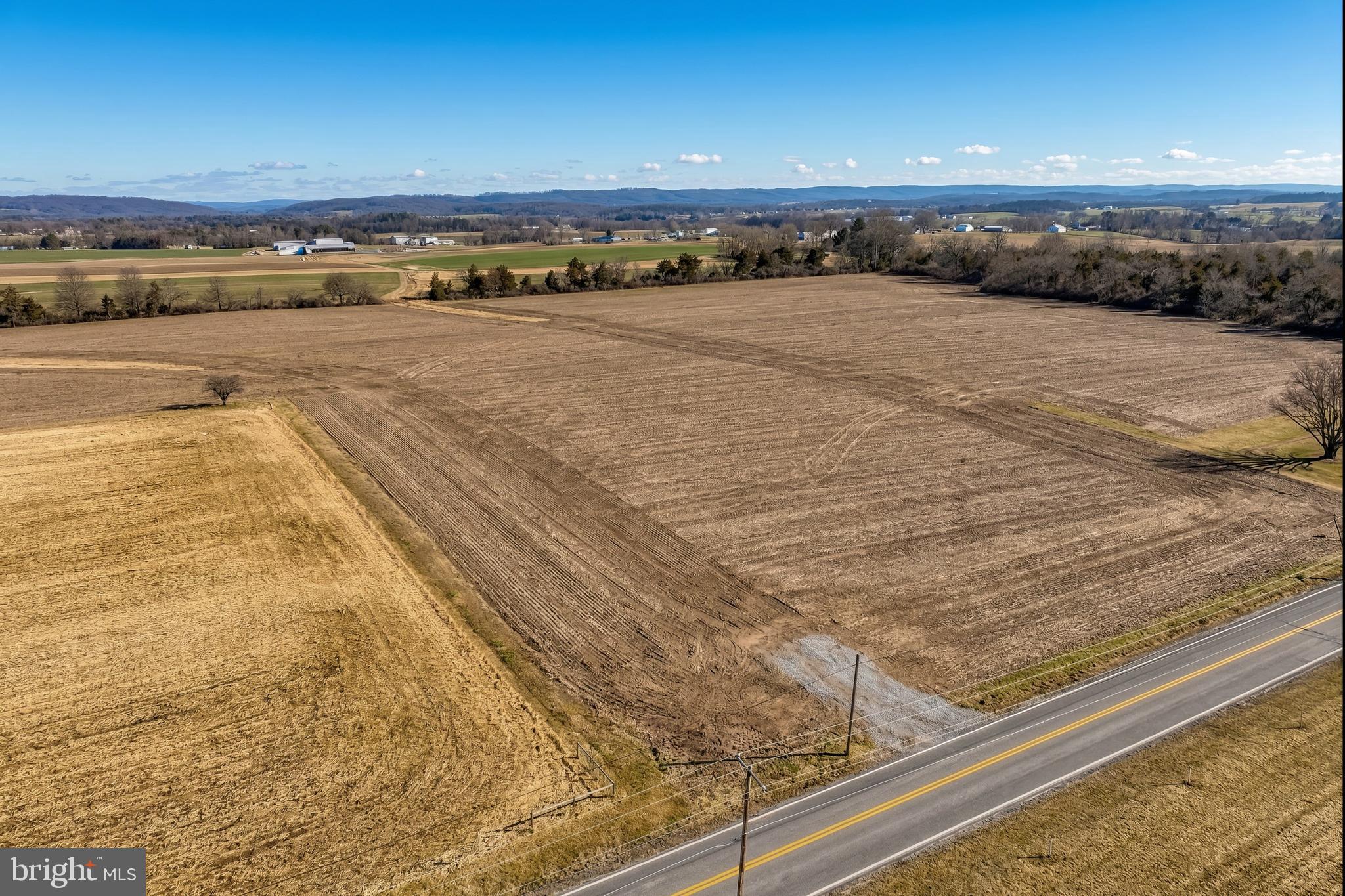 4275 West Canal Road Dover, PA 17315 - Photo 13 of 13 a view of an ocean