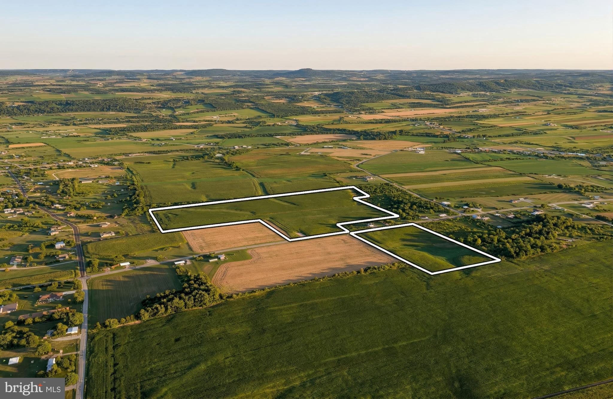 4275 West Canal Road Dover, PA 17315 - Photo 2 of 13 a view of an ocean and beach