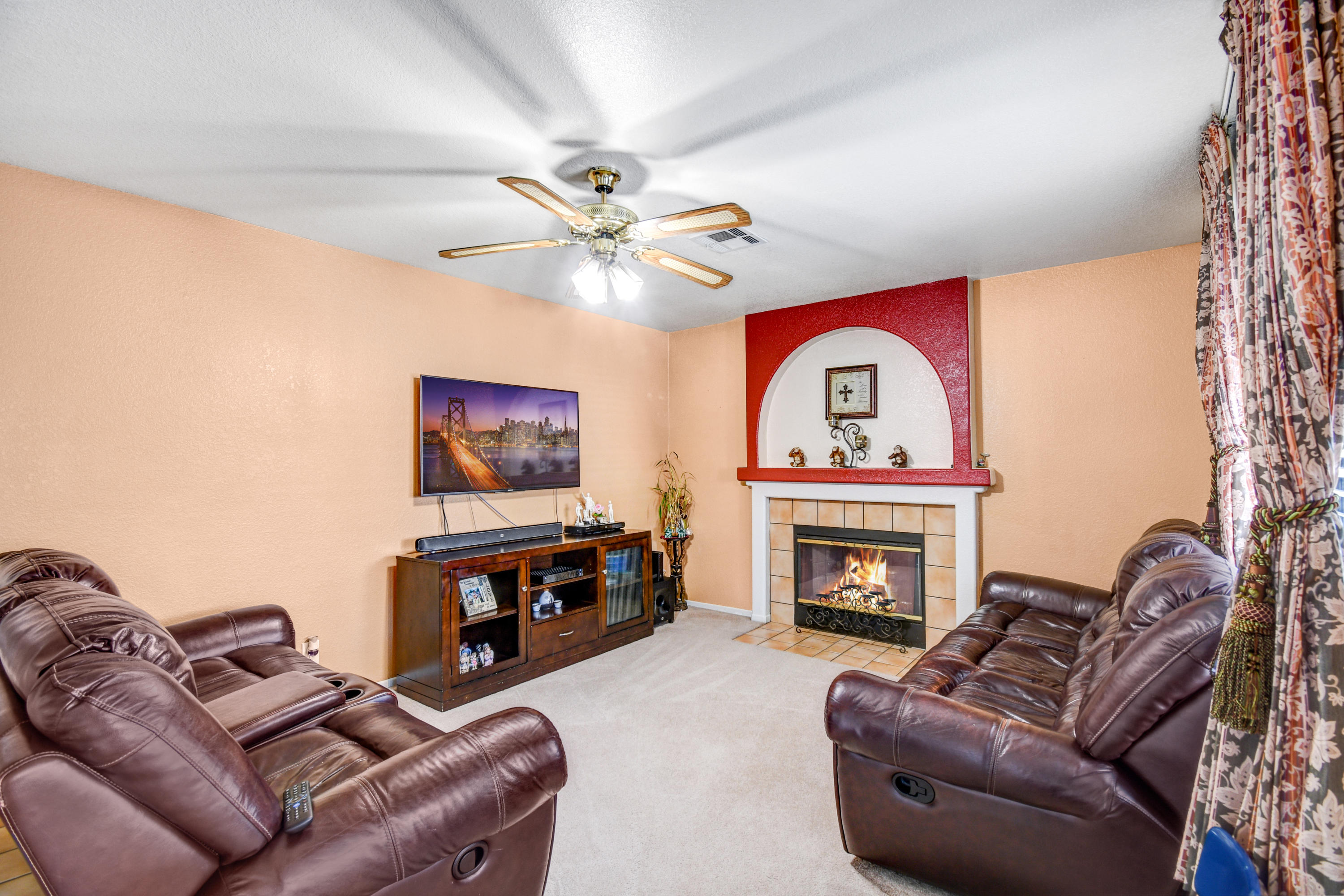 5207 Moonraker Road Palmdale, CA 93552 - Photo 6 of 26 family room/fireplace