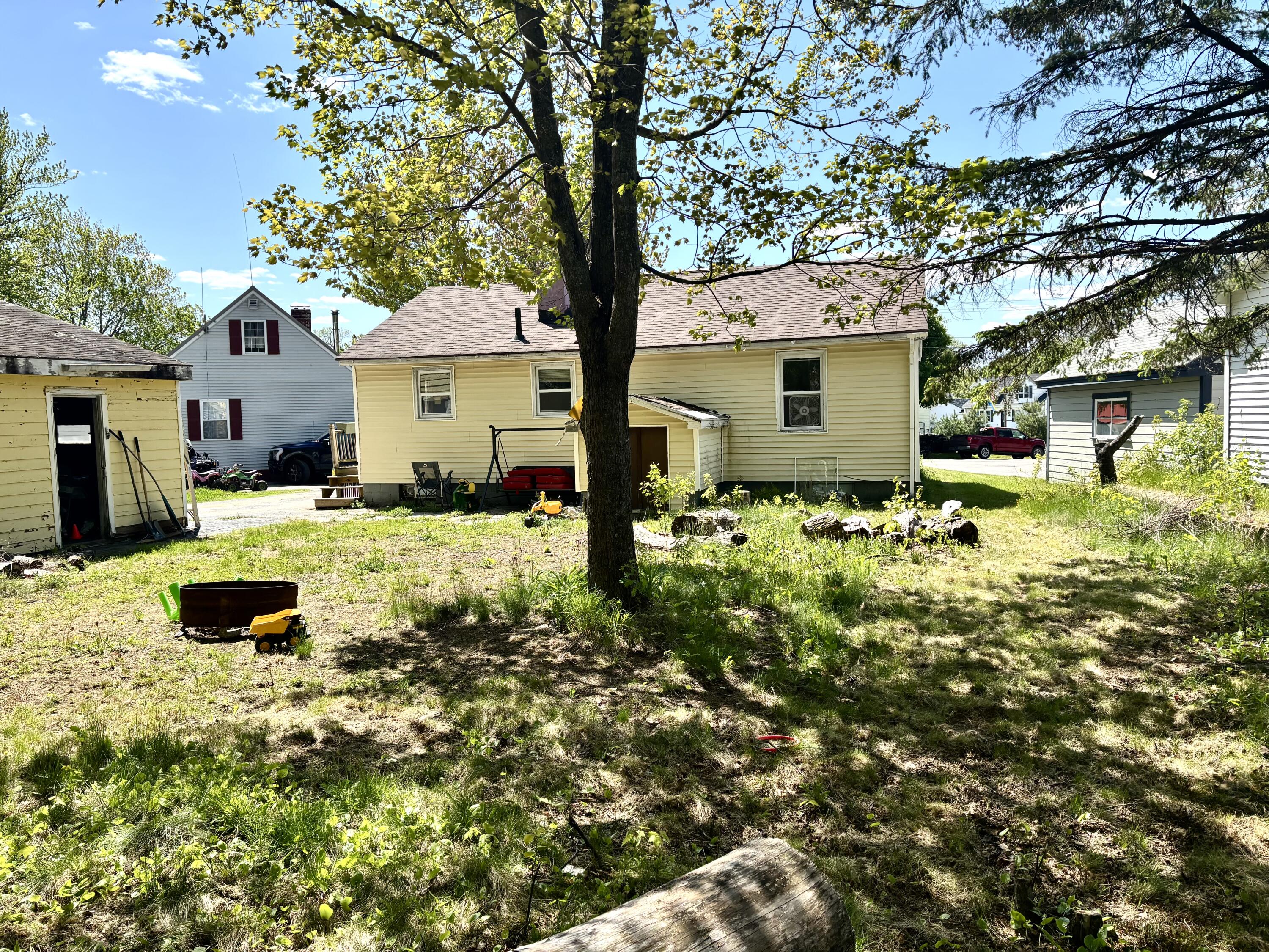 5 Grove Street Millinocket, ME 04462 - Photo 5 of 24 IMG_3152