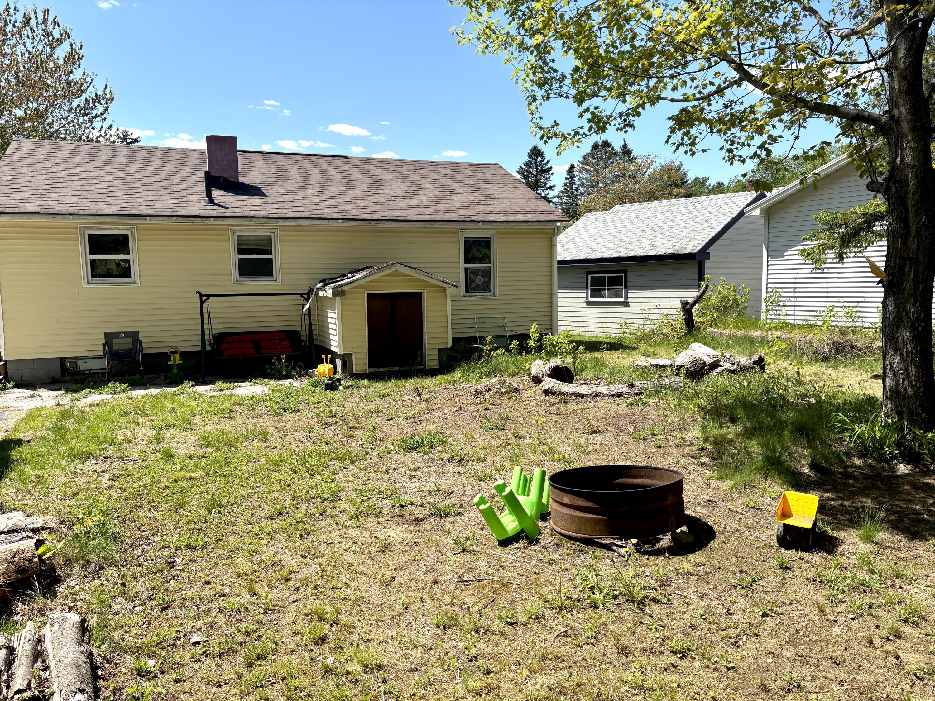5 Grove Street Millinocket, ME 04462 - Photo 6 of 24 IMG_3154