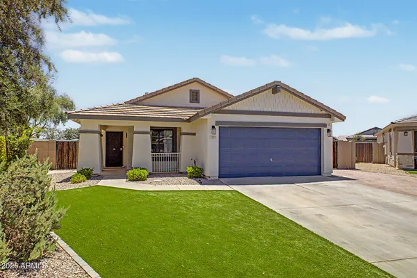 $495,000 | 2683 West Wrangler Way, San Tan Valley, AZ 85144