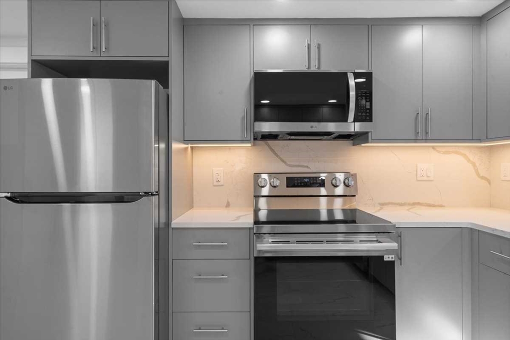 144 Howe Street Marlborough, MA 01752 - Photo 16 of 36