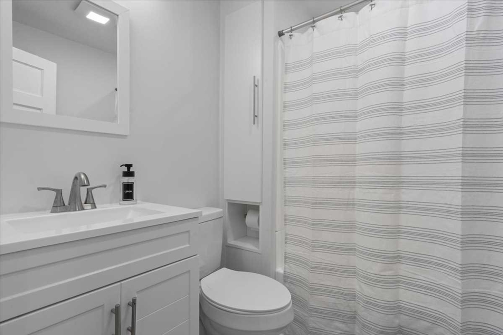 144 Howe Street Marlborough, MA 01752 - Photo 25 of 36