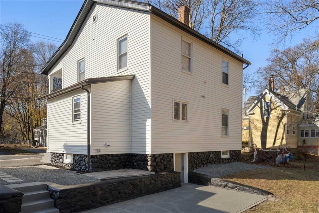 144 Howe Street Marlborough, MA 01752 - Photo 32 of 36