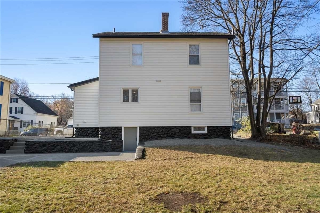 144 Howe Street Marlborough, MA 01752 - Photo 33 of 36