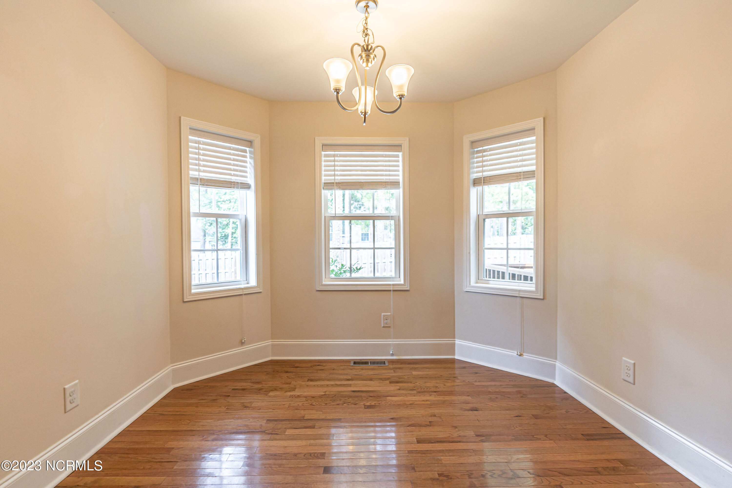 4245 Murdocksville Road West End, NC 27376 - Photo 7 of 22 Taken before current tenant occupancy