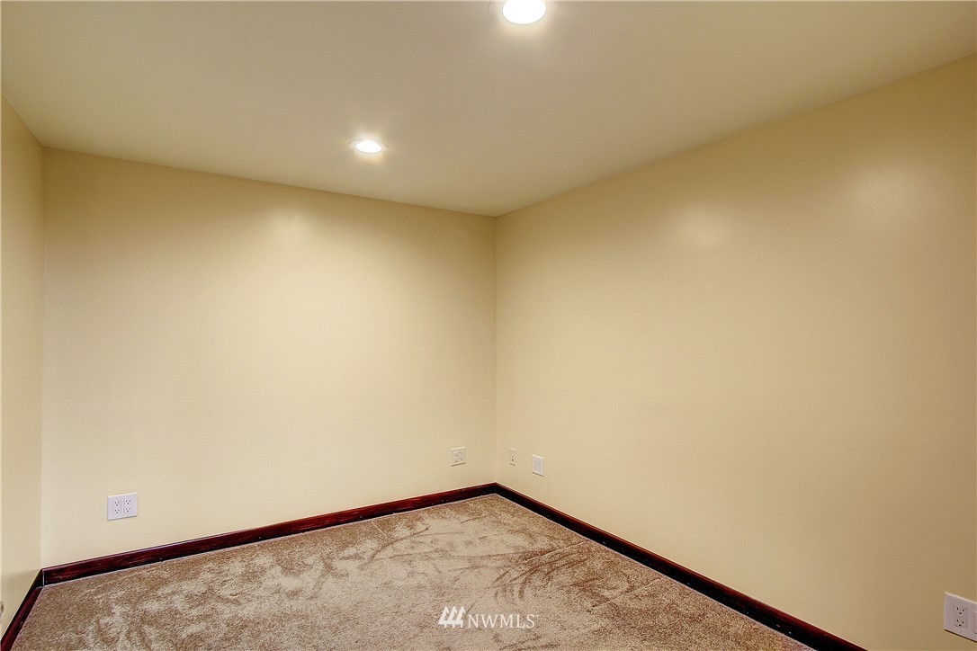 5102 Rucker Avenue Everett, WA 98203 - Photo 22 of 30 Gallery Image 22