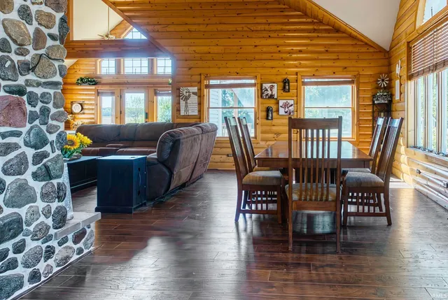 $649,900 | 10453 Highway 101, Decatur, IN 46733