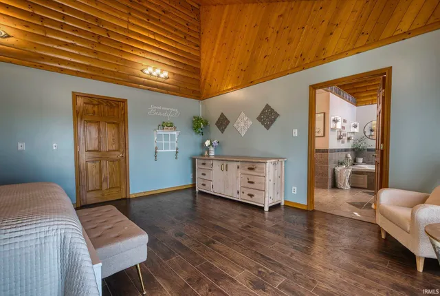 $649,900 | 10453 Highway 101, Decatur, IN 46733