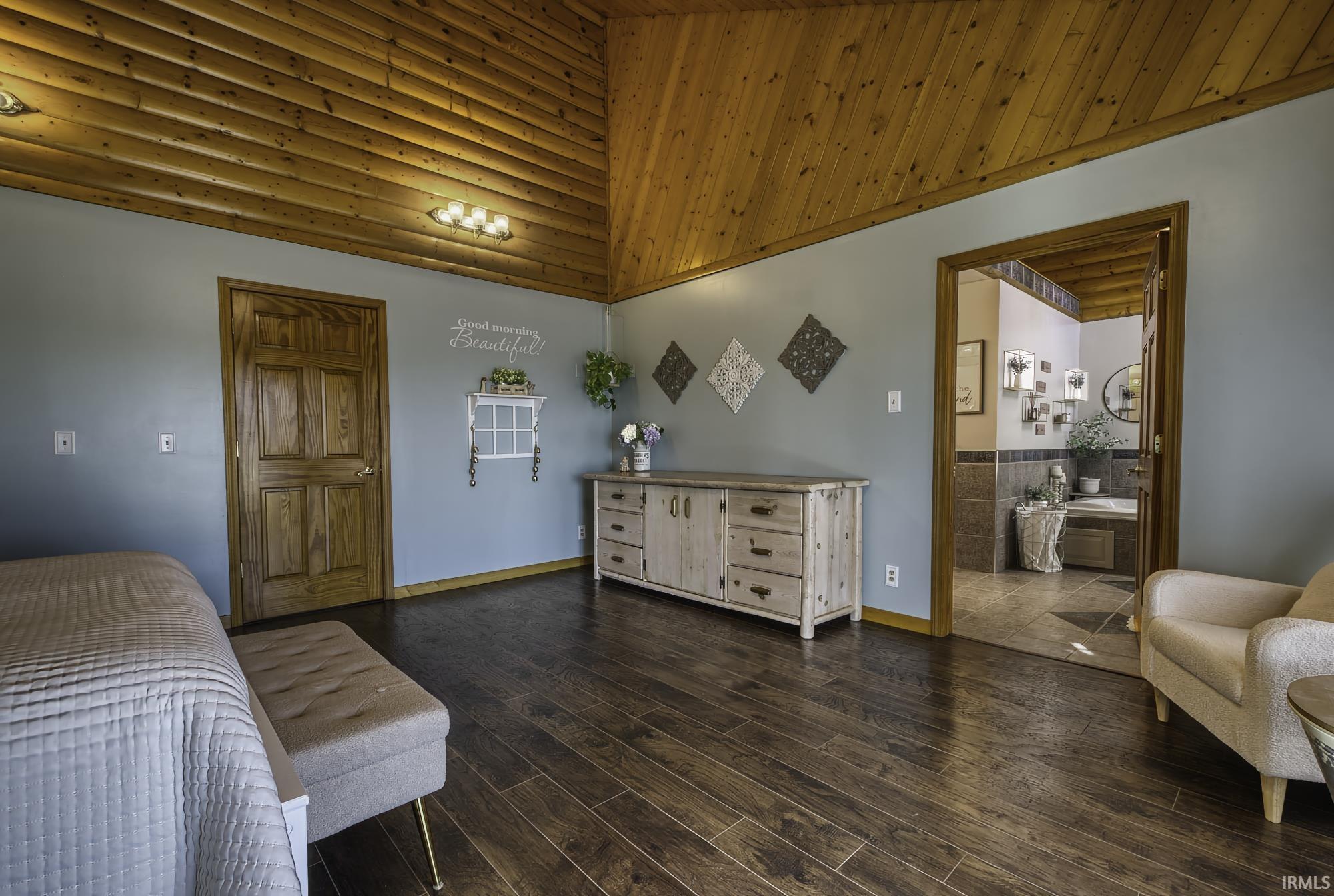 10453 Highway 101 Decatur, IN 46733 - Photo 15 of 36