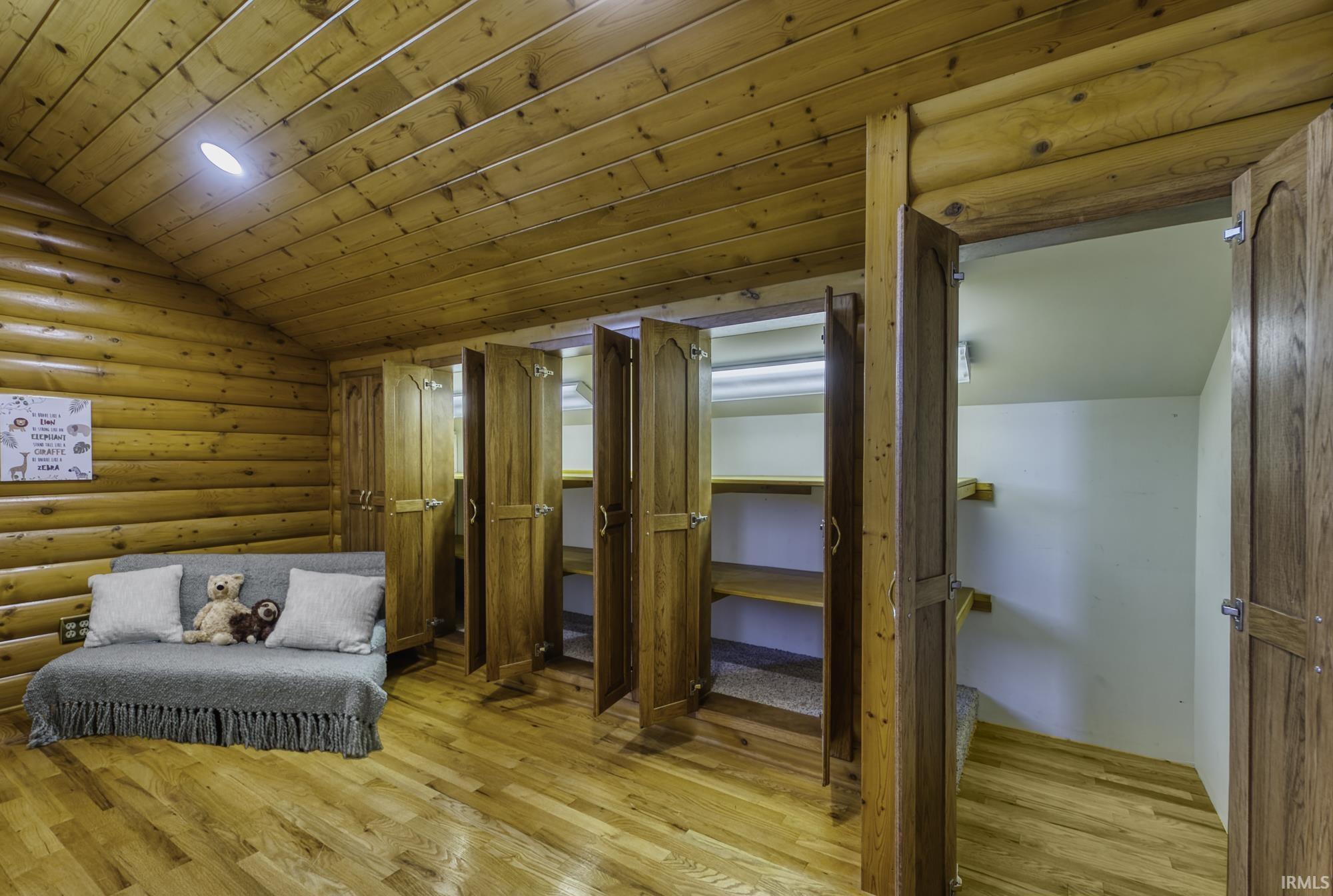 10453 Highway 101 Decatur, IN 46733 - Photo 21 of 36