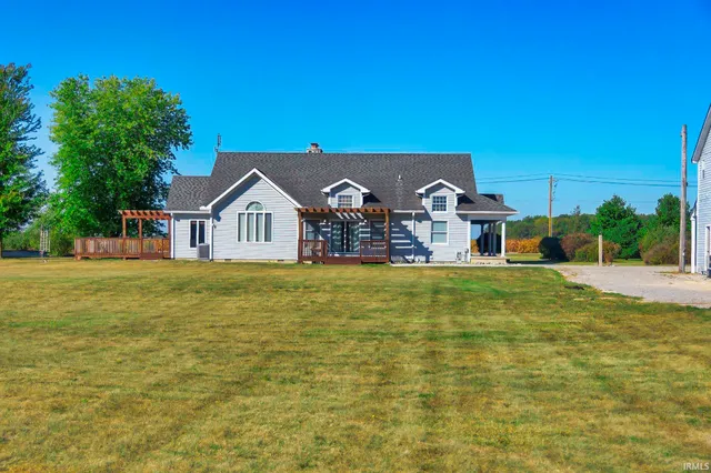 $649,900 | 10453 Highway 101, Decatur, IN 46733