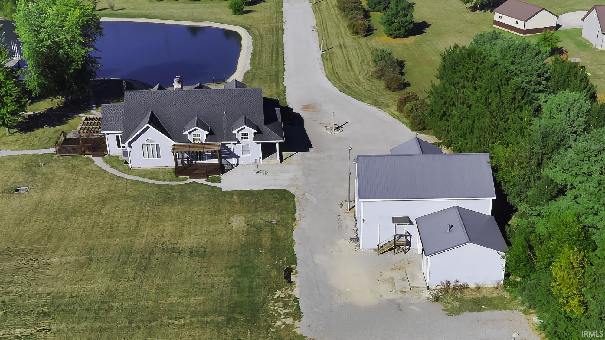 10453 Highway 101 Decatur, IN 46733 - Photo 4 of 36