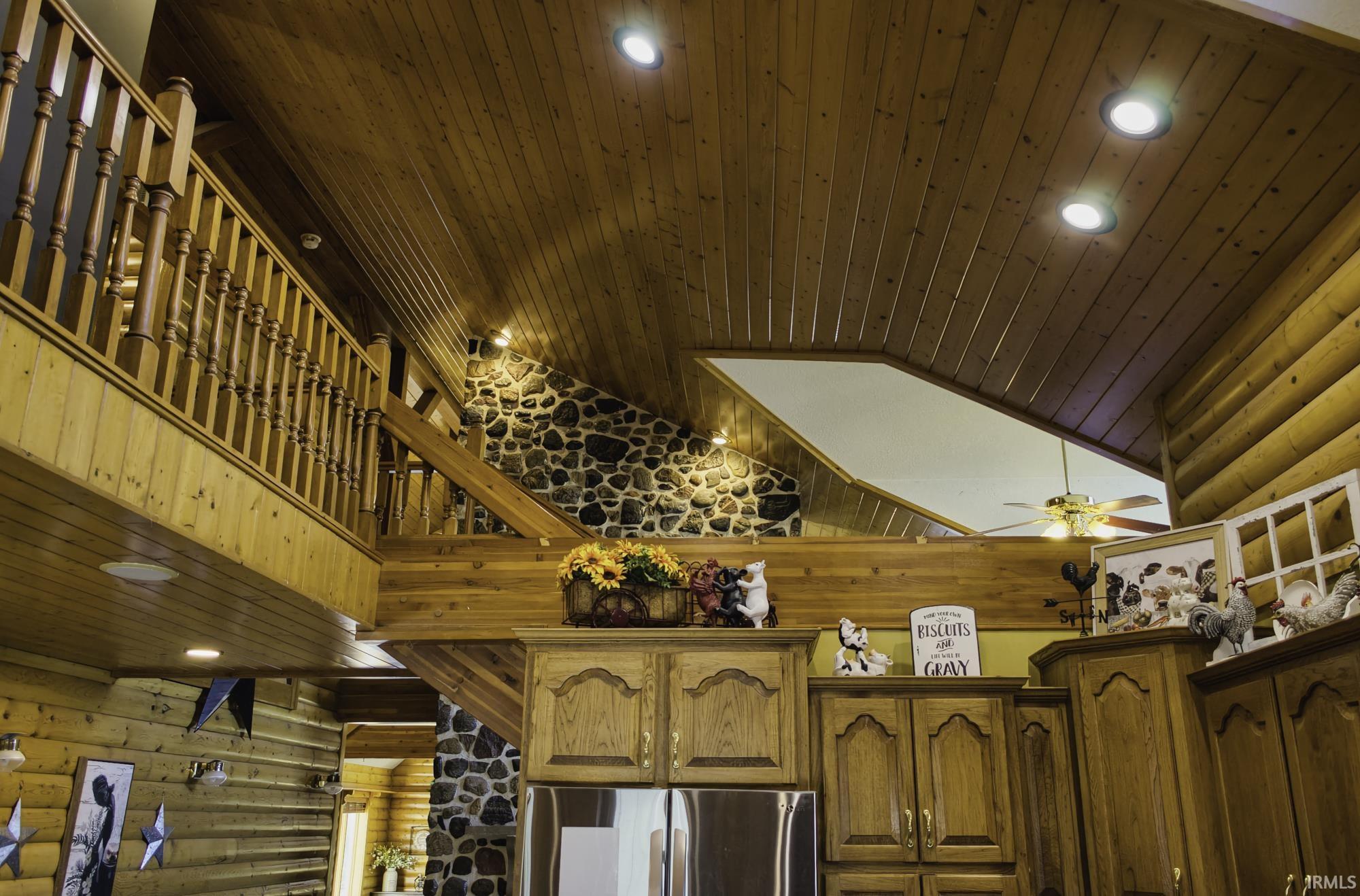 10453 Highway 101 Decatur, IN 46733 - Photo 10 of 36