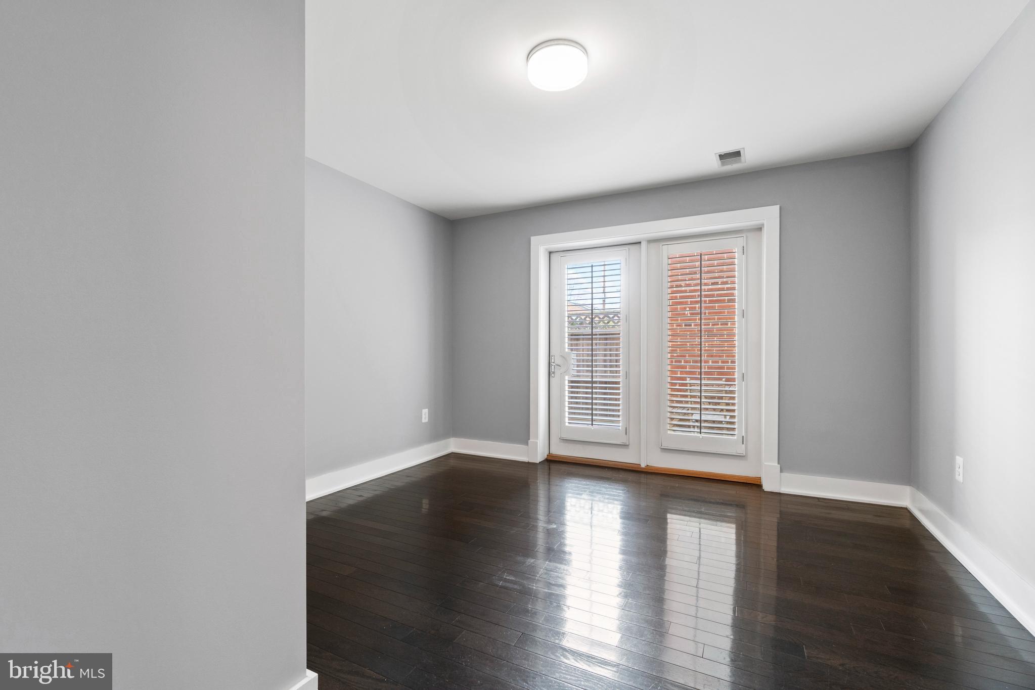 626 Independence Avenue Southeast, Unit 105 Washington, DC 20003 - Photo 14 of 20