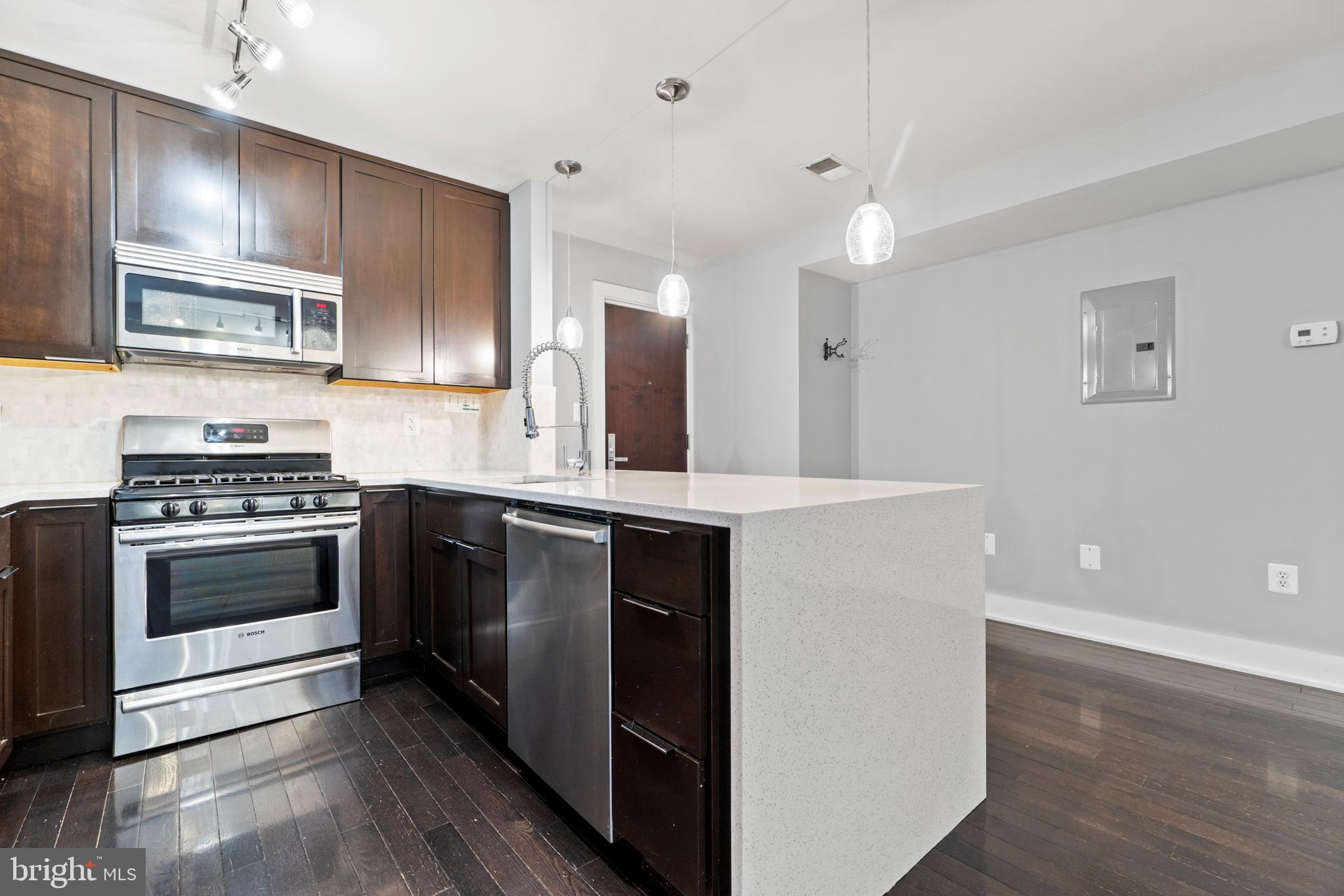 626 Independence Avenue Southeast, Unit 105 Washington, DC 20003 - Photo 4 of 20