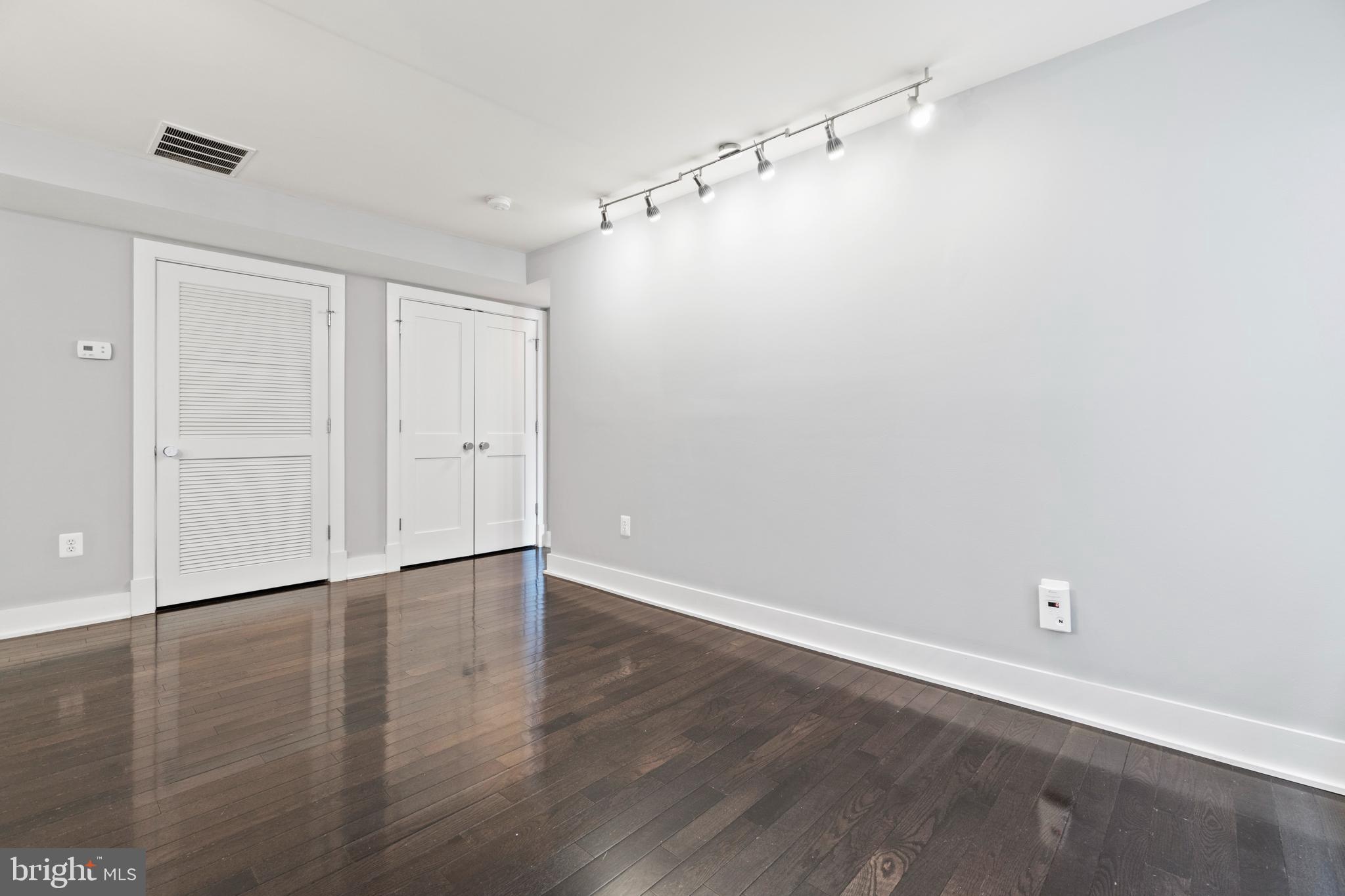 626 Independence Avenue Southeast, Unit 105 Washington, DC 20003 - Photo 7 of 20