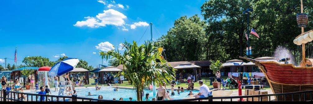 730 Humboldt Street, Unit 2 Secaucus, NJ 07094 - Photo 26 of 28 a view of a patio with table and chairs potted plants
