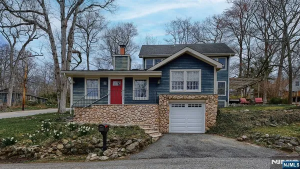 $749,000 | 99 Beech Terrace, Wayne, NJ 07470