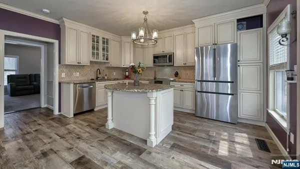 $749,000 | 99 Beech Terrace, Wayne, NJ 07470