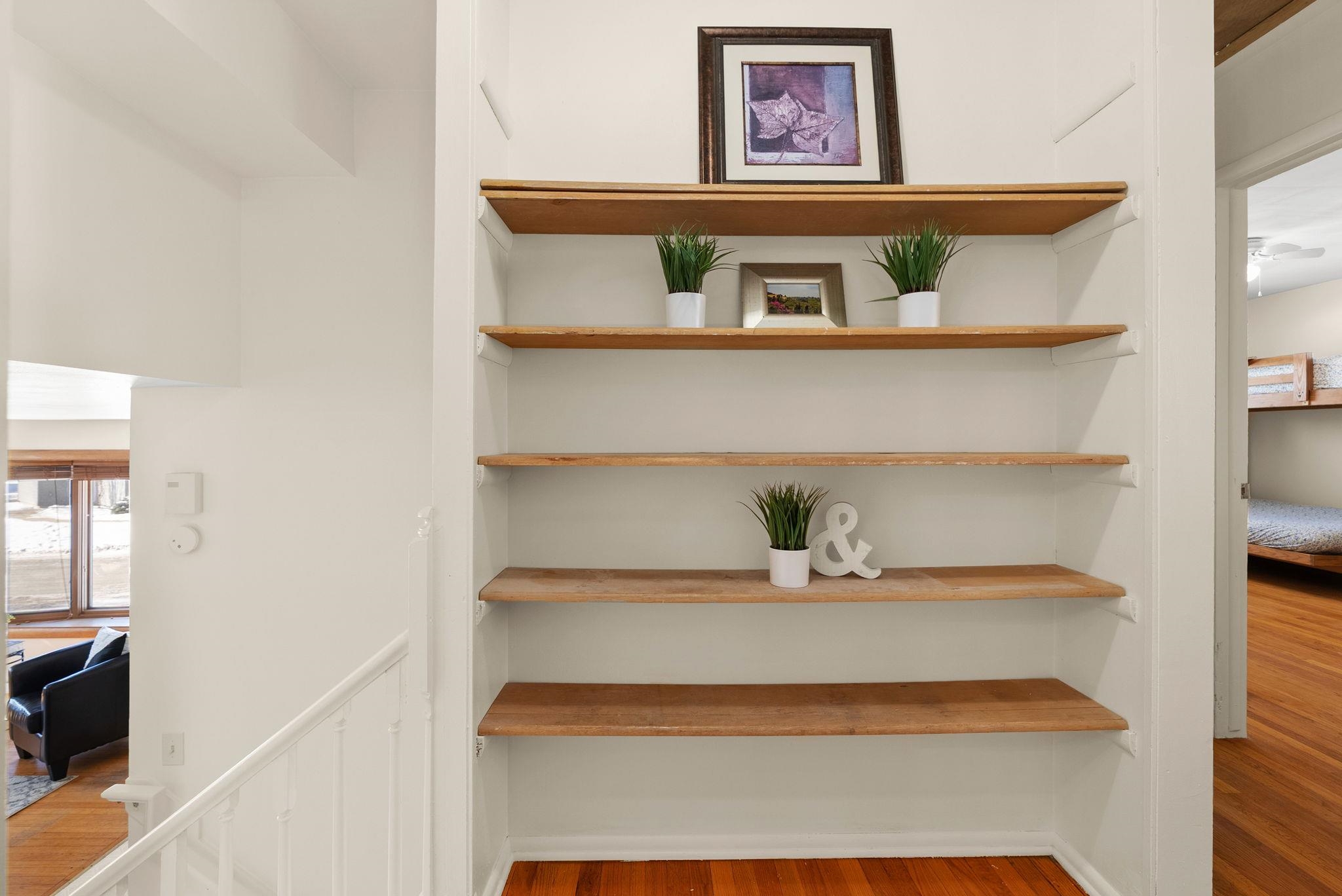 2845 Tomahawk Court Middleton, WI 53562 - Photo 12 of 23