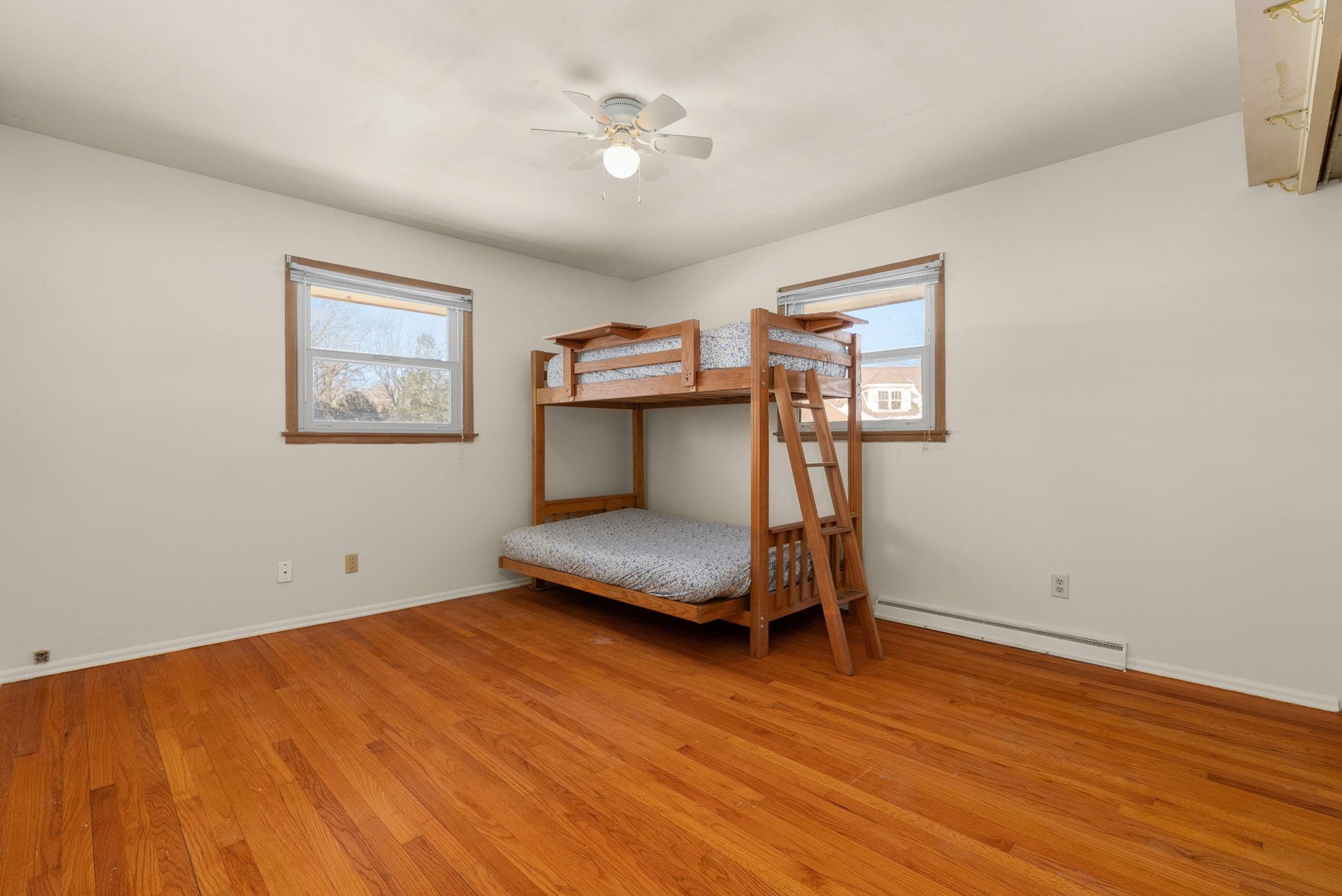 2845 Tomahawk Court Middleton, WI 53562 - Photo 17 of 23