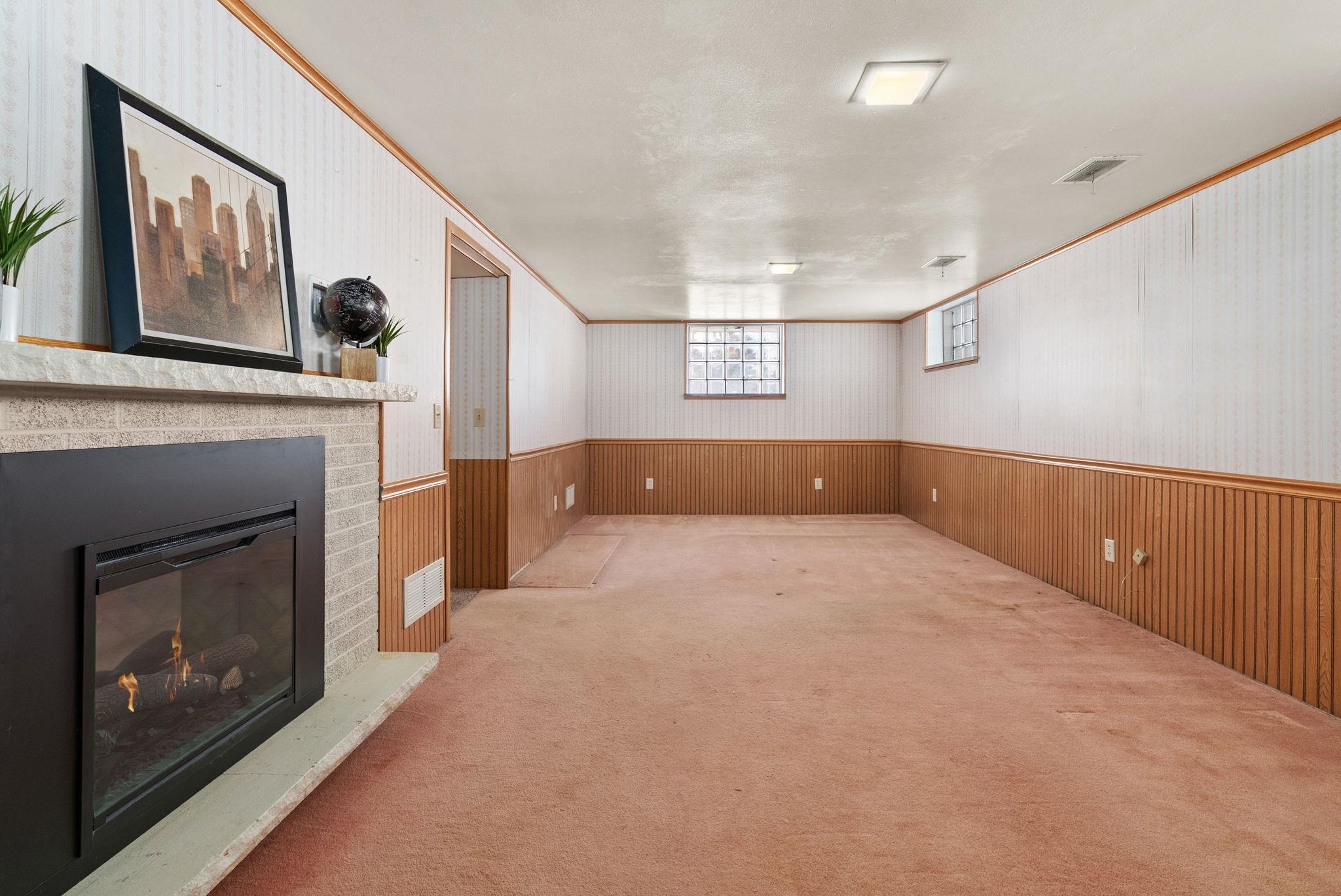 2845 Tomahawk Court Middleton, WI 53562 - Photo 21 of 23