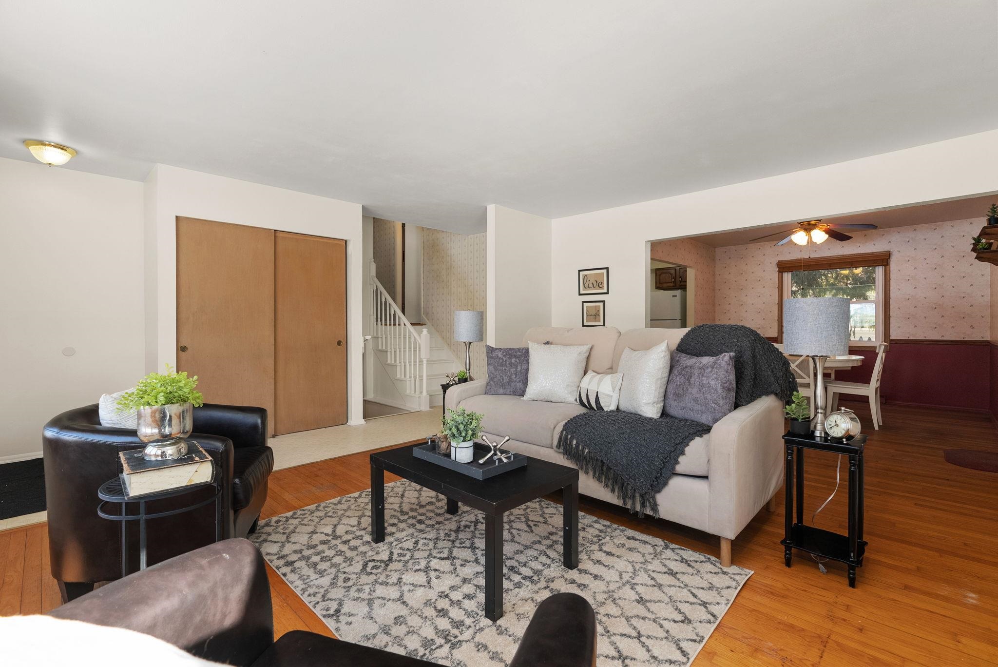 2845 Tomahawk Court Middleton, WI 53562 - Photo 5 of 23