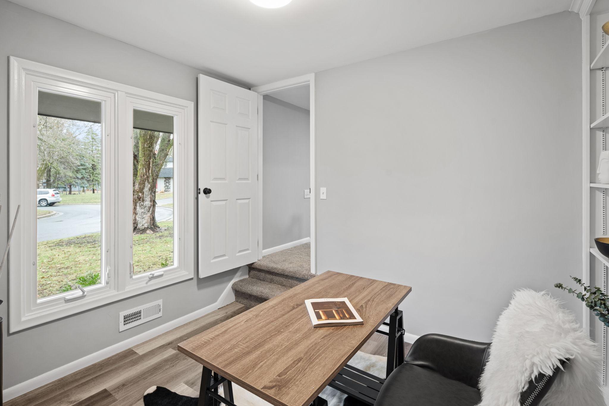 13304 Pine Ridge Road Burnsville, MN 55337 - Photo 11 of 43