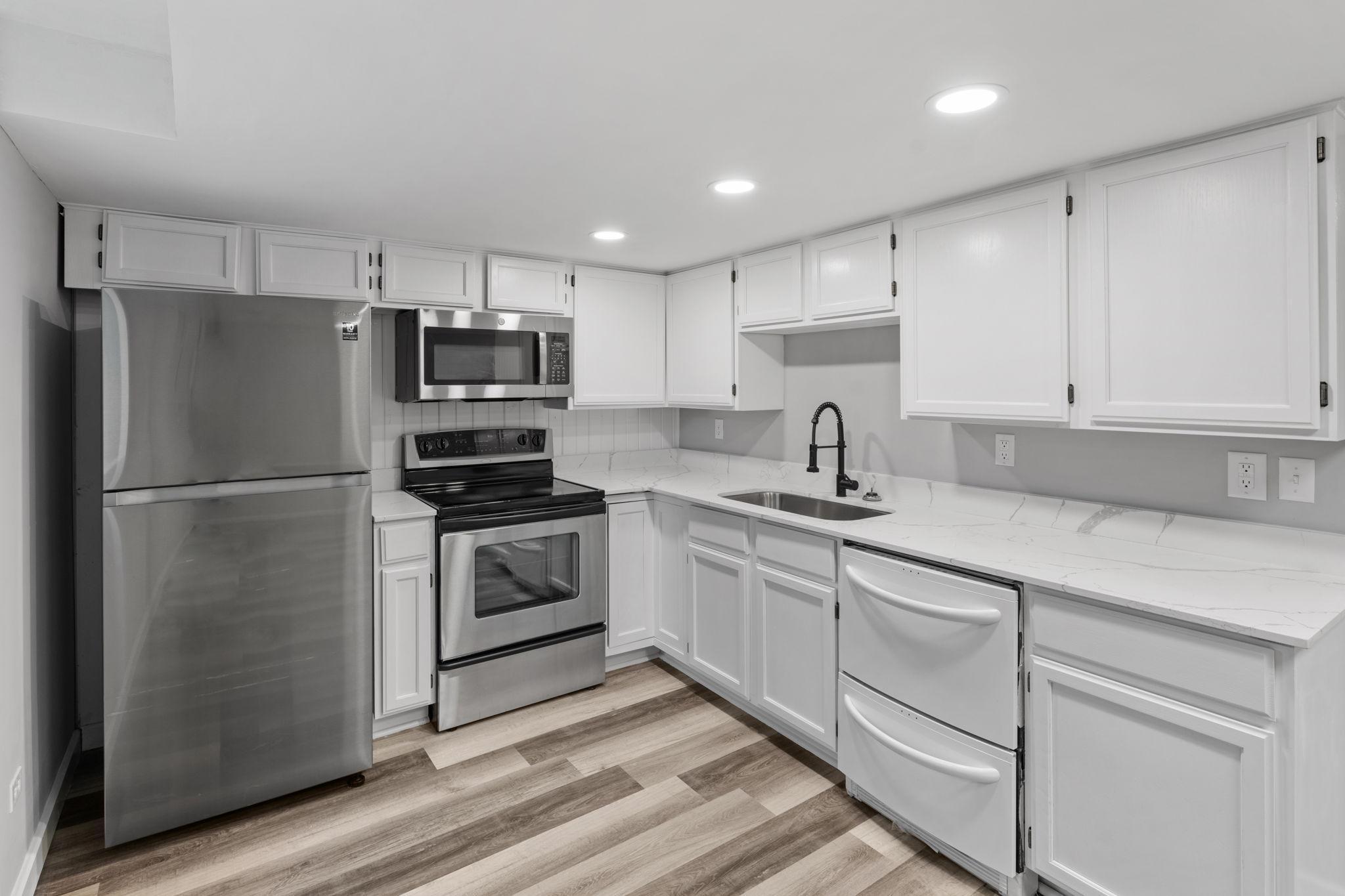 13304 Pine Ridge Road Burnsville, MN 55337 - Photo 32 of 43