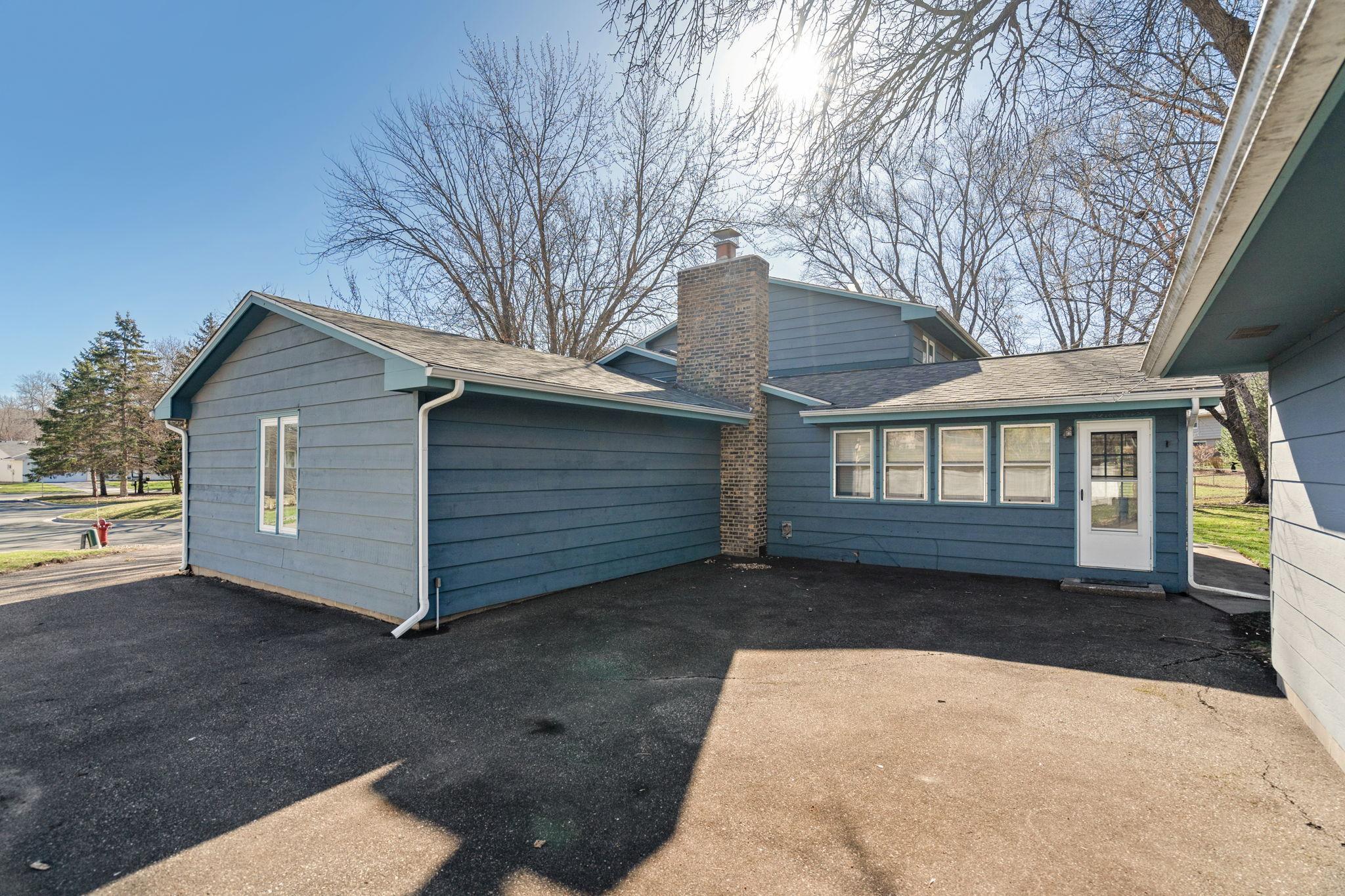 13304 Pine Ridge Road Burnsville, MN 55337 - Photo 38 of 43