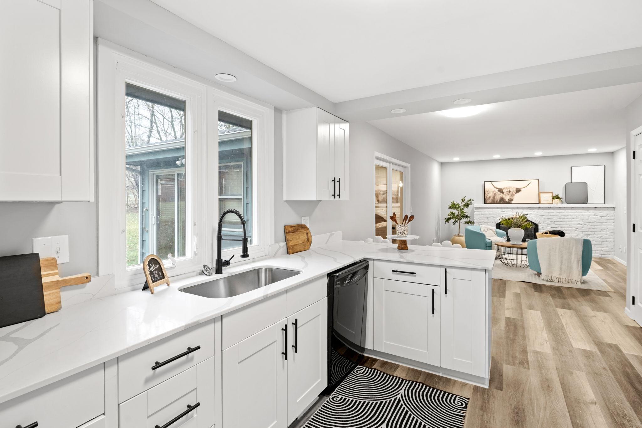 13304 Pine Ridge Road Burnsville, MN 55337 - Photo 4 of 43