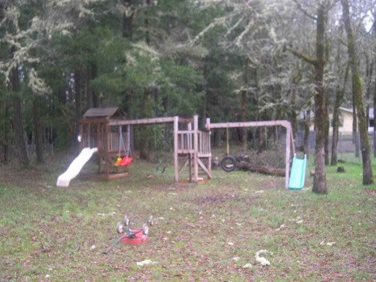 240 Queen Of Bronze Road Cave Junction, OR 97523 - Photo 12 of 20 Additional Photo