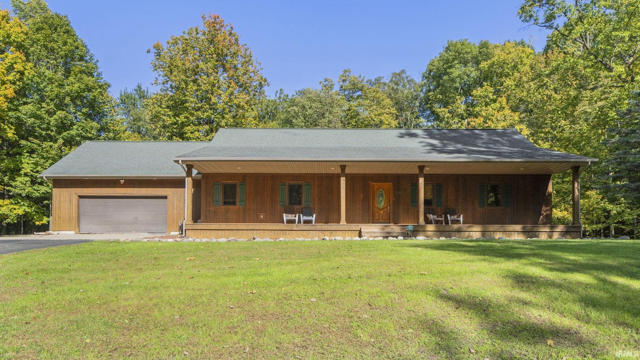 2020 Robb Road Warsaw, IN 46580 - Photo 7 of 36 Gallery Image 7