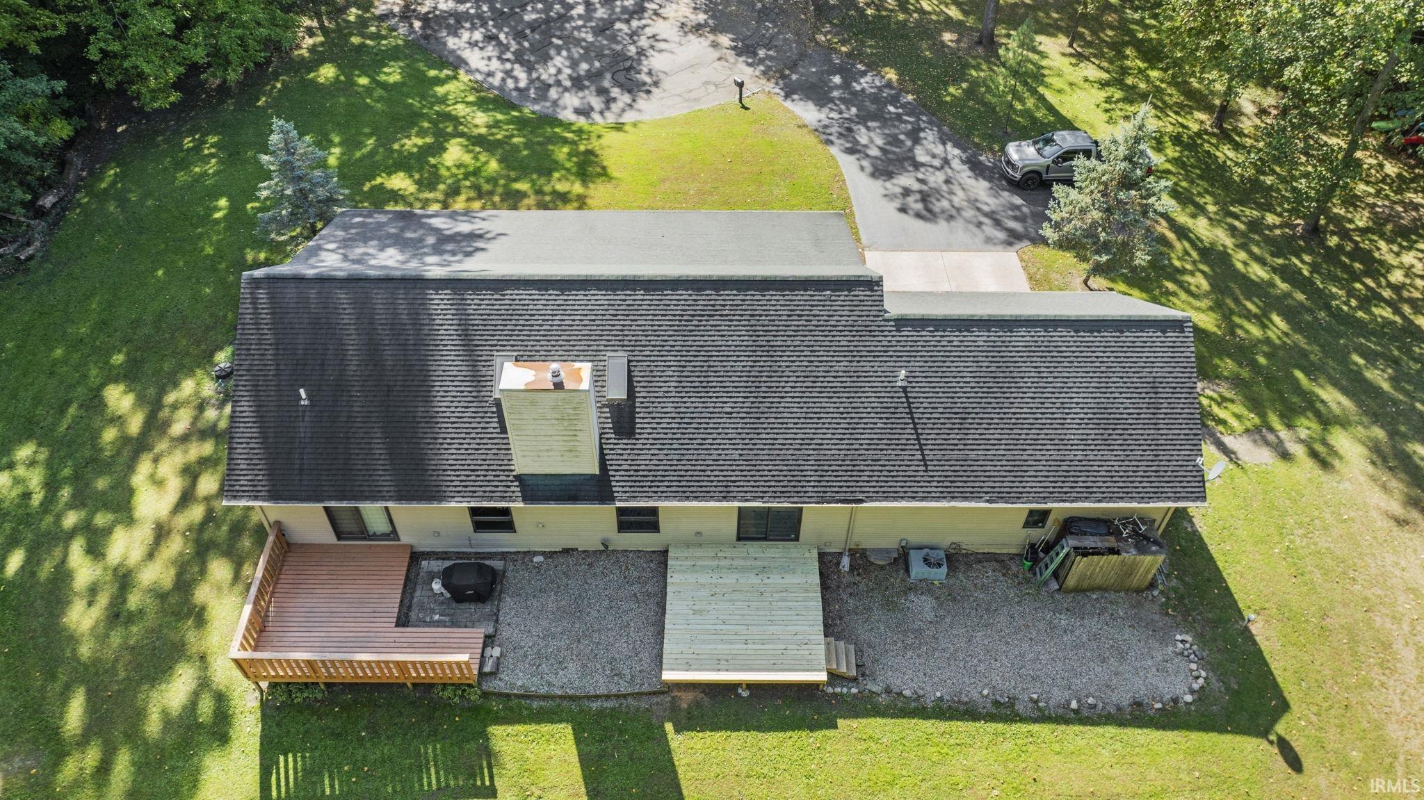 2020 Robb Road Warsaw, IN 46580 - Photo 10 of 36 Gallery Image 10