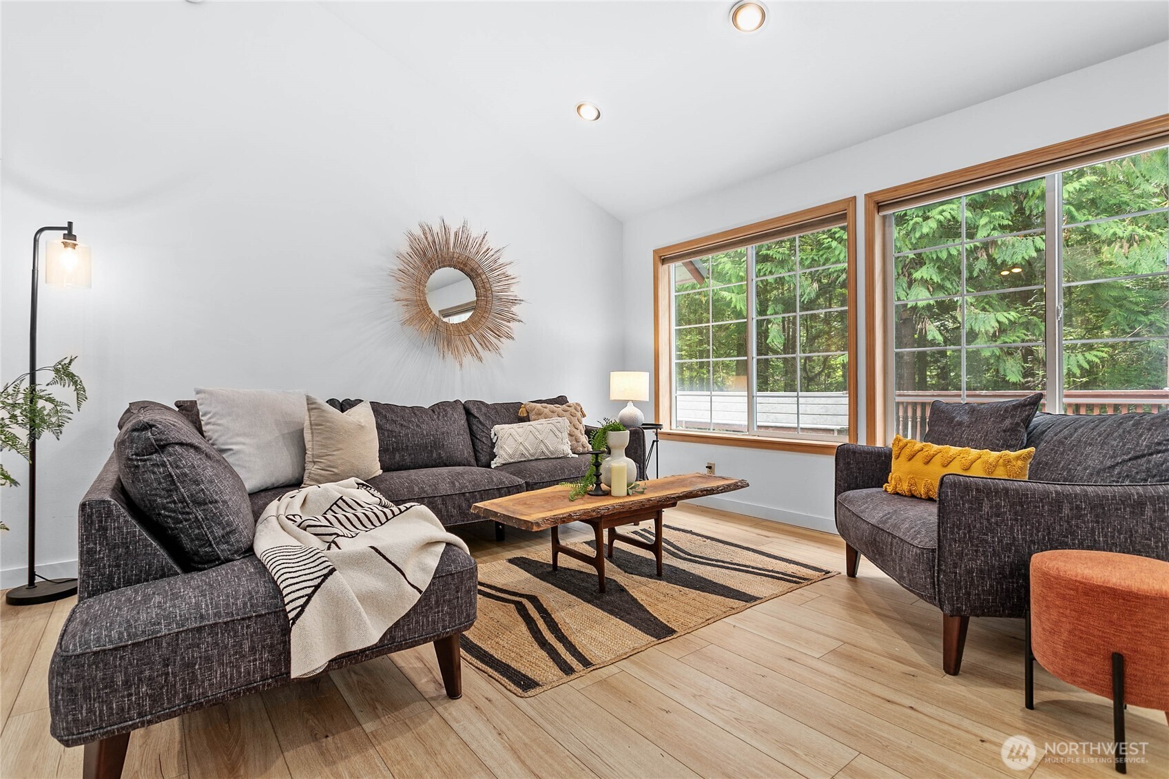 7711 Shire Road Maple Falls, WA 98266 - Photo 4 of 40 Gallery Image 4