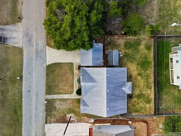 $1,700 | 1150 Green Hill Drive, Canyon Lake, TX 78133