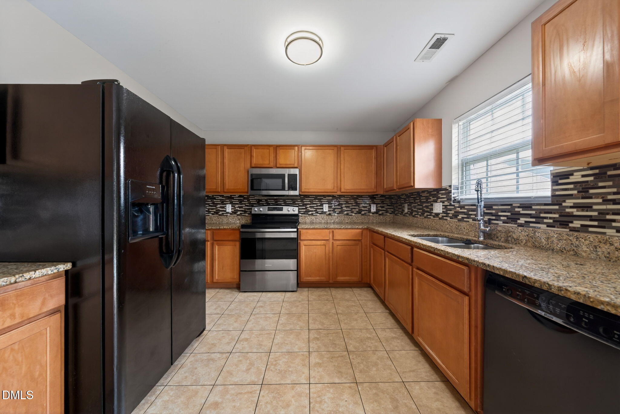 1008 Antside Court Raleigh, NC 27610 - Photo 14 of 46 18-web-or-mls-1008 Antside Ct - 18