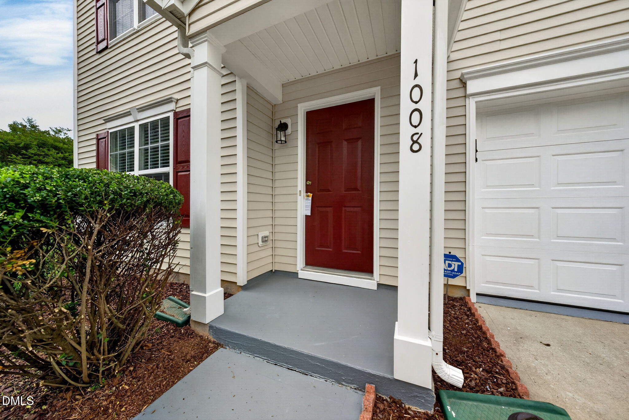 1008 Antside Court Raleigh, NC 27610 - Photo 2 of 46 6-web-or-mls-1008 Antside Ct - 6