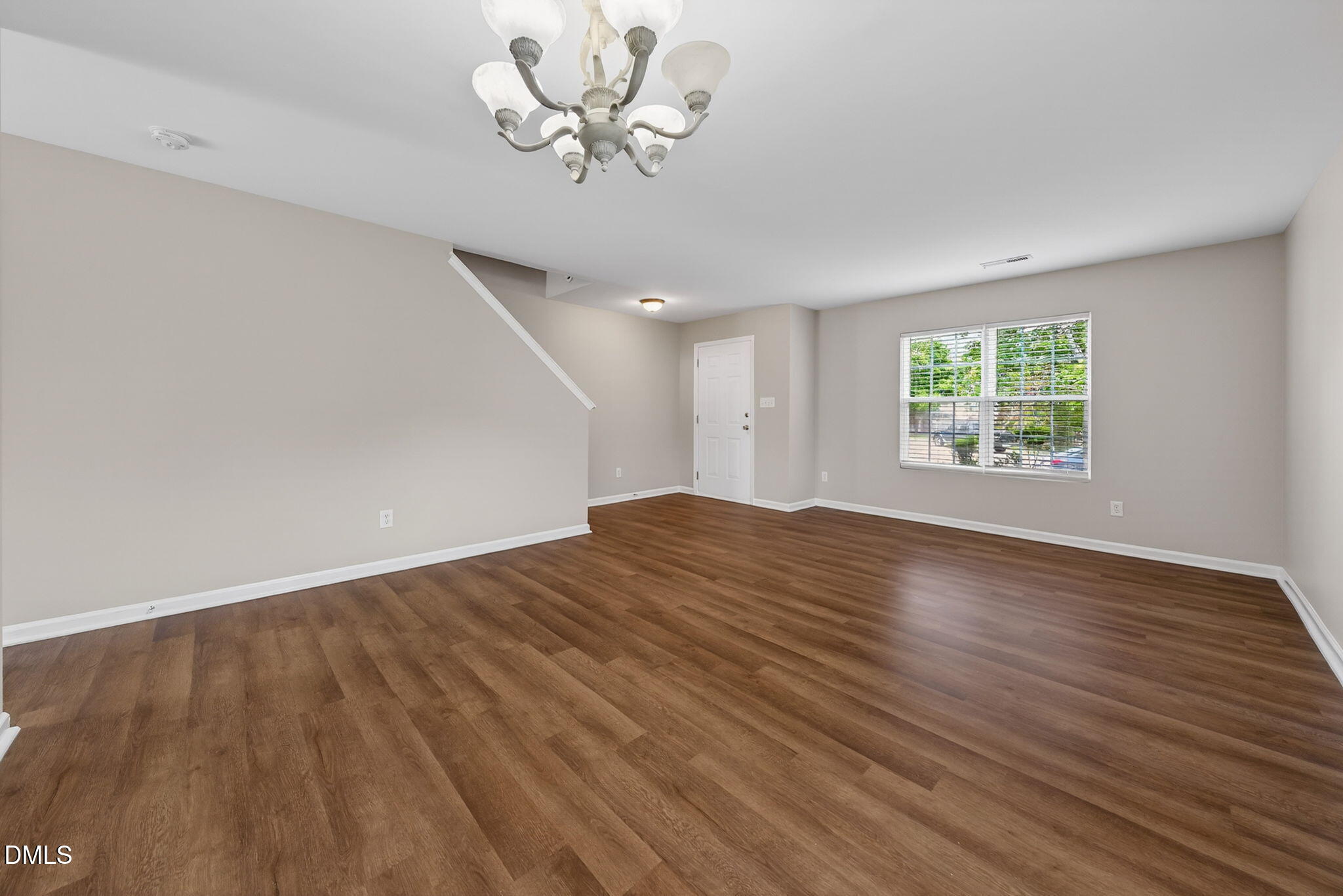 1008 Antside Court Raleigh, NC 27610 - Photo 5 of 46 12-web-or-mls-1008 Antside Ct - 12